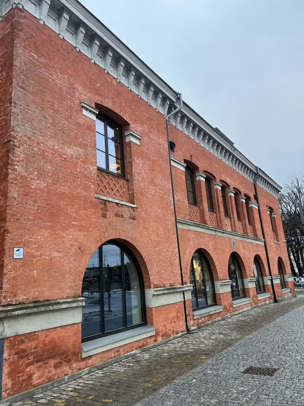 Fasaderehabilitering – Tollbugata 1, Oslo. Bilde 5 av 11.